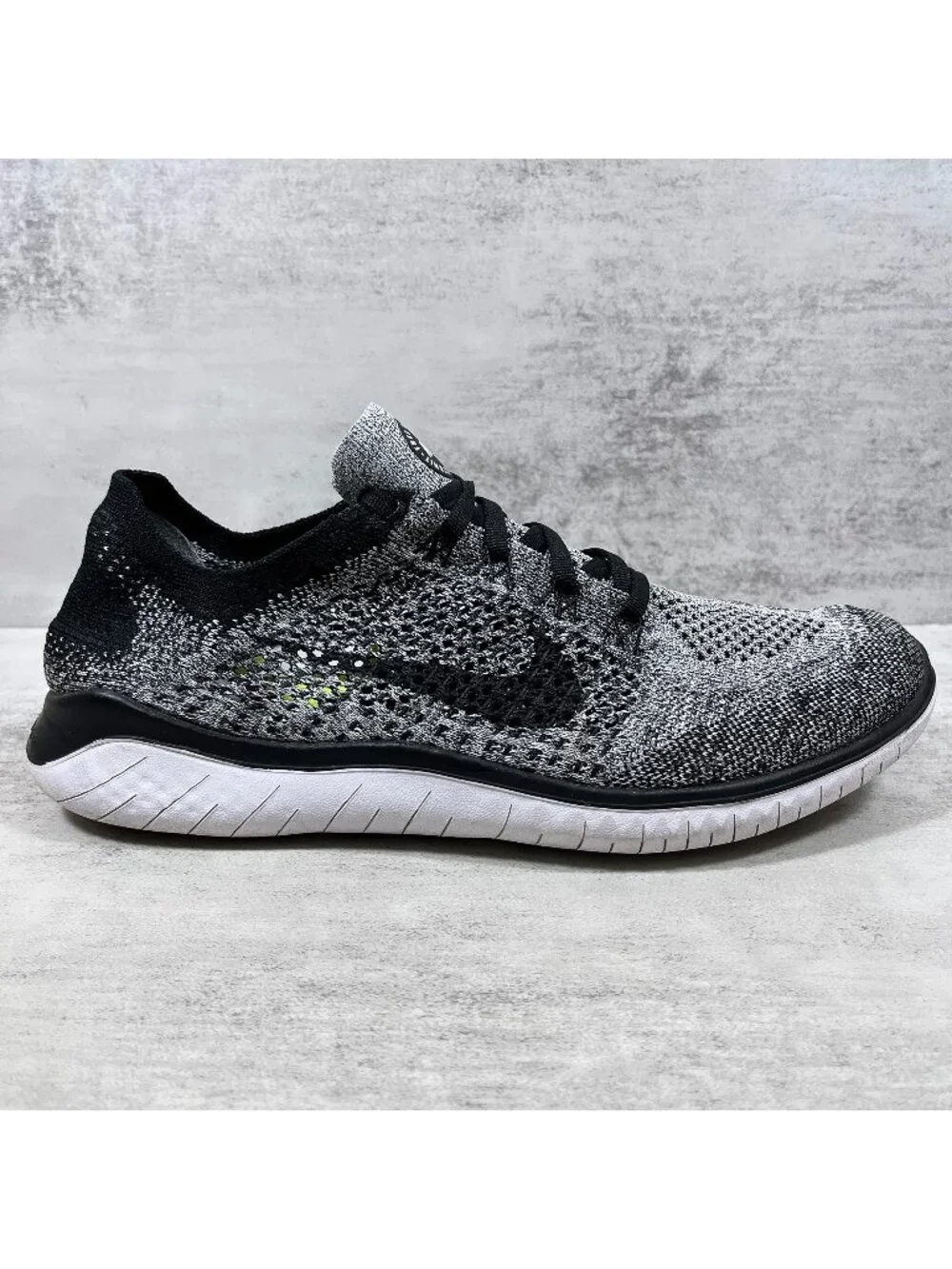 Nike Free RN Flyknit 2018 Running Shoes - Men's Size 9.5 - Oreo Black White